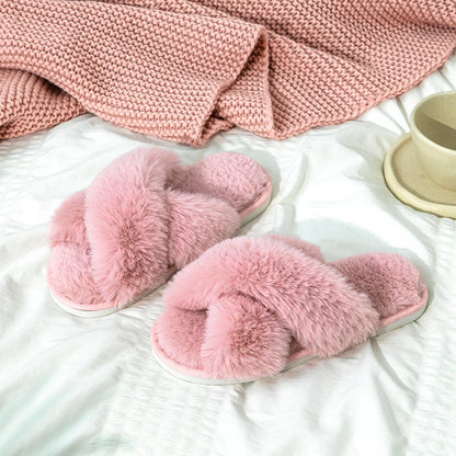 Pantufas femininas de tira cruzada e peludas aconchegantes